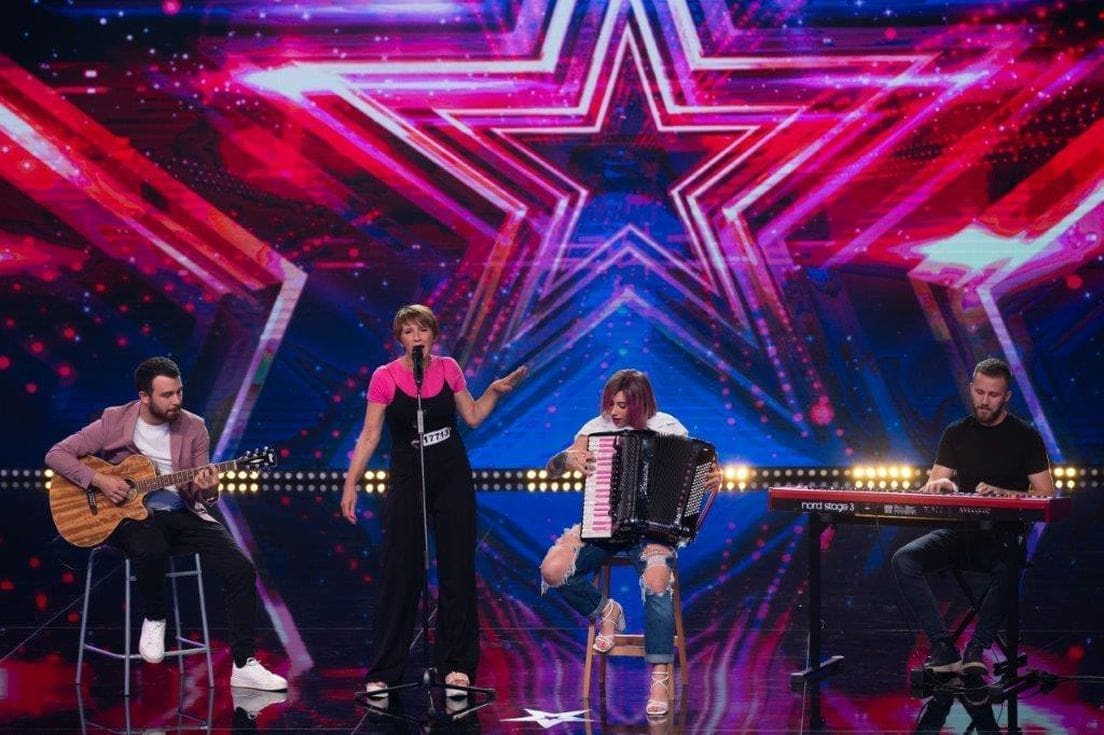 Našoj pjevačici otkazali nastup pola sata prije početka: "Trebala sam svirati harmoniku pa su mislili..."