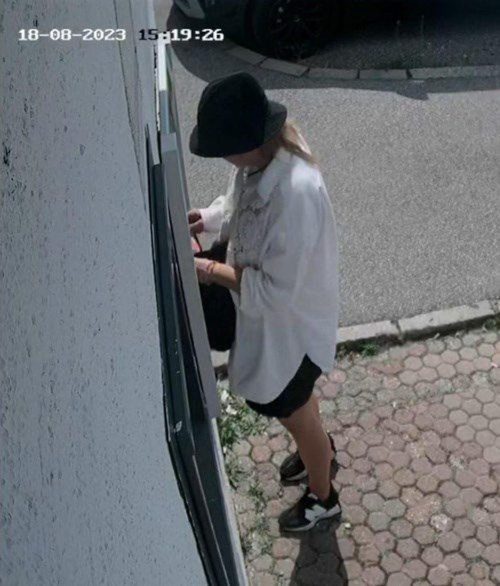 62722534 policija moli za pomoc osoba 1