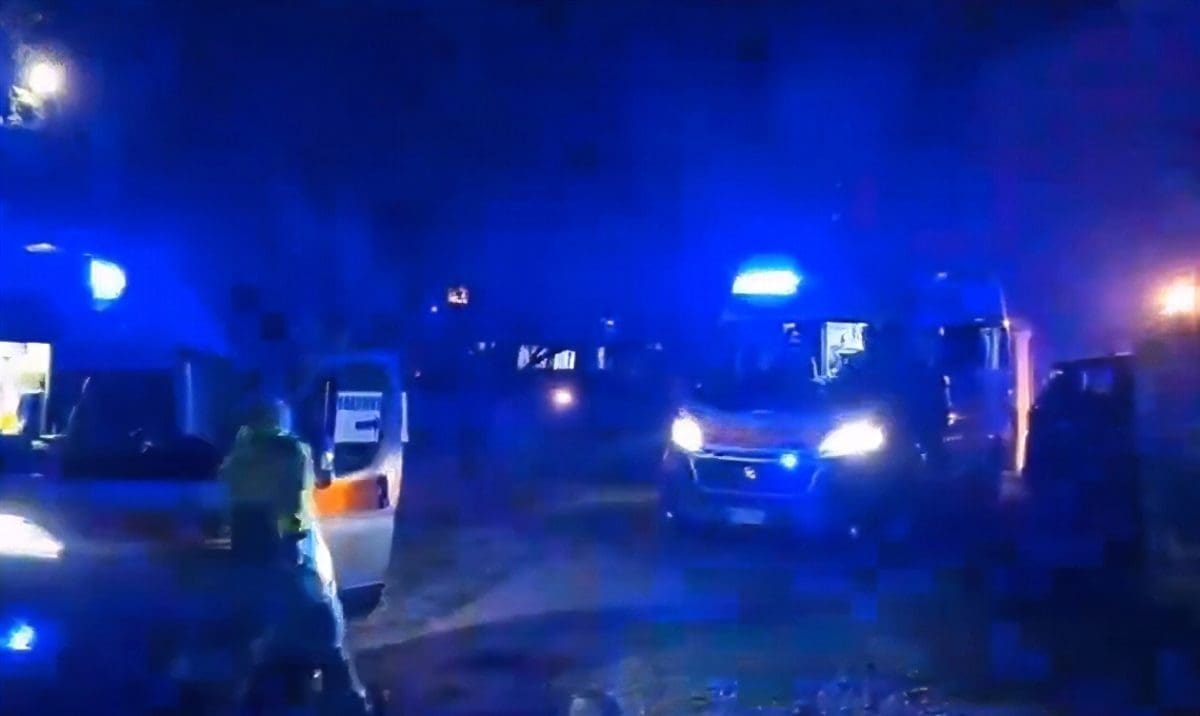 STRAVA U ITALIJI Strop samostana urušio se na ljude na svadbenoj zabavi, najmanje 35 ozlijeđenih