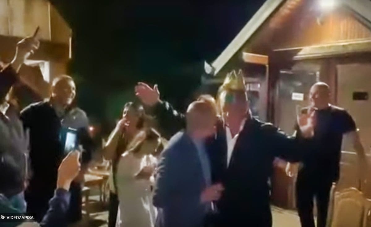 Domovinski pokret želi pokrenuti "rat" protiv cajki. Što će s potpredsjednikom koji se razbacao na srpske narodnjake?