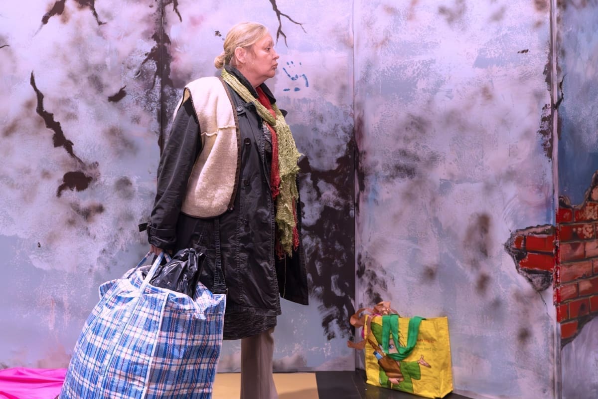 PRVACI HRVATSKOG GLUMIŠTA 8. VELJAČE U LORI S KOMEDIJOM "MI TU SAMO SPAVAMO" Ksenija Marinković i Duško Valentić uz Nadiju Cvitanović i Roberta Kurbašu stižu u Split