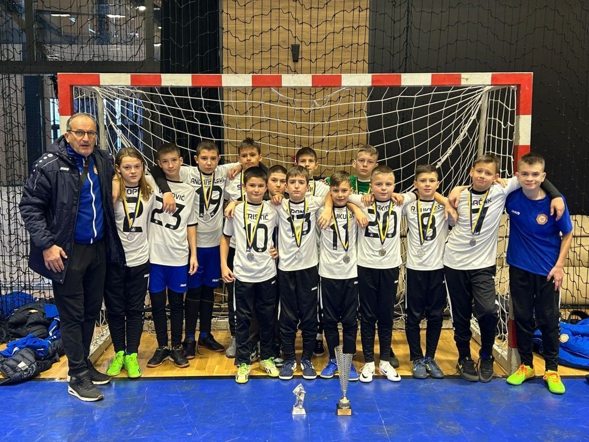 Mladi nogometaši NK Urania došli do finala turnira u Sarajevu!