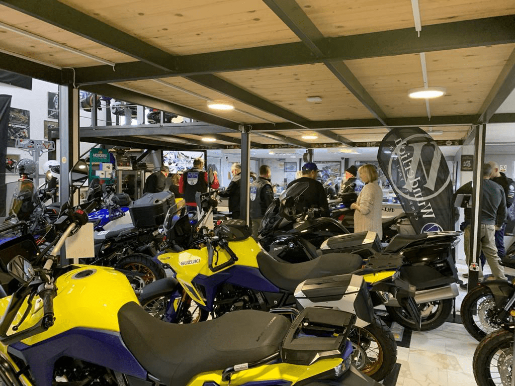 rakela potpisao ugovor 3 