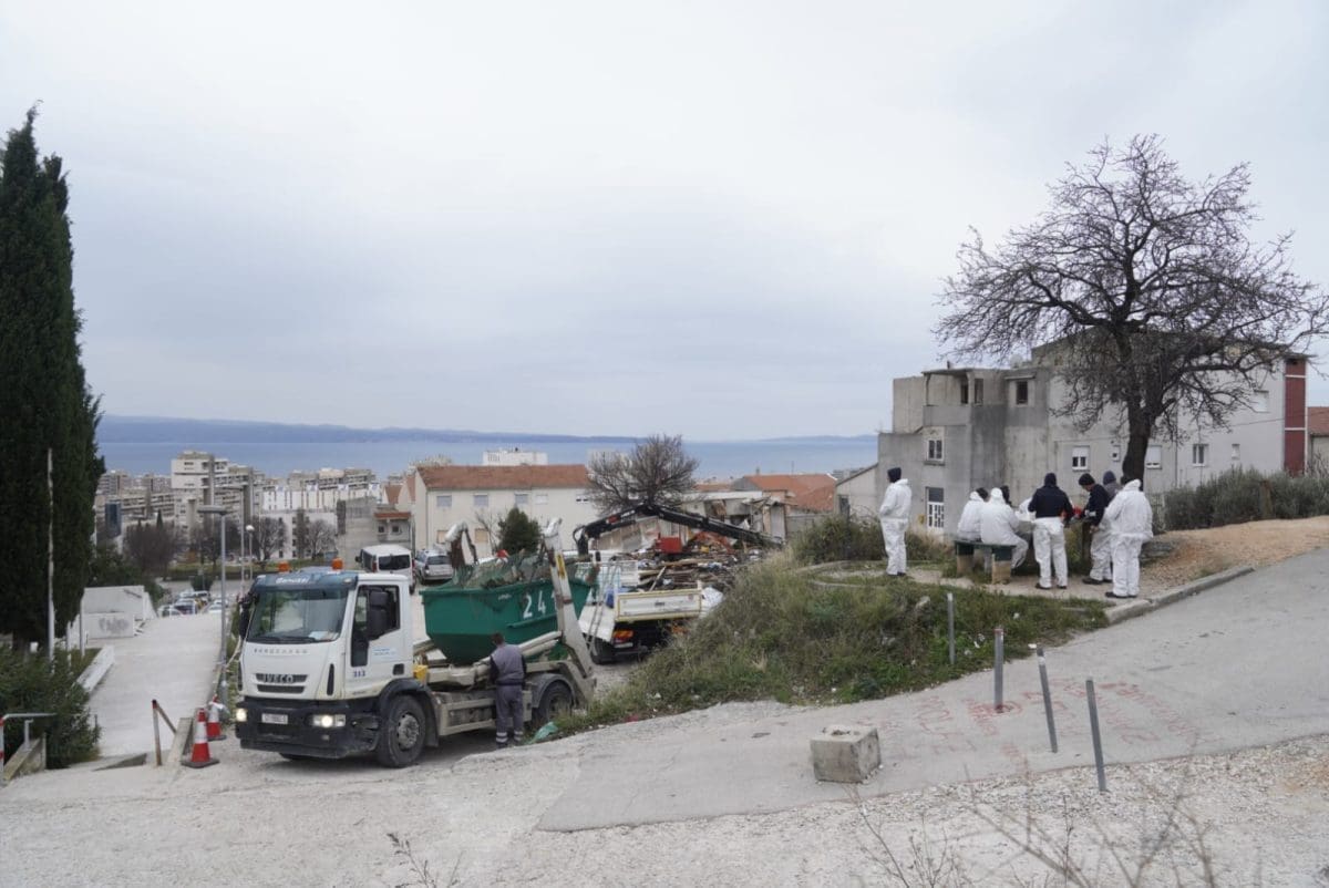 sanacija barake sucidar 4 