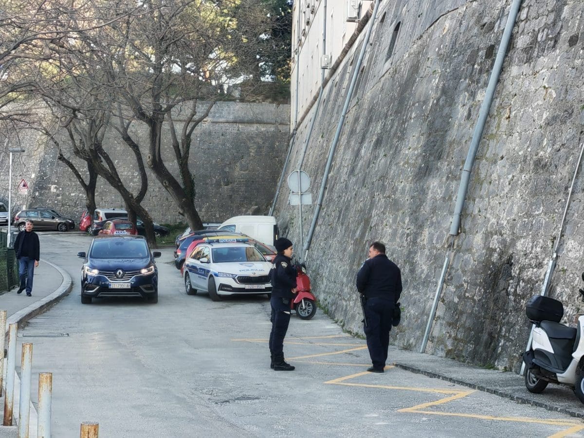 INCIDENT NA GRIPAMA Oglasila se splitska policija nakon što su Ivošević i investitor odvedeni u postaju