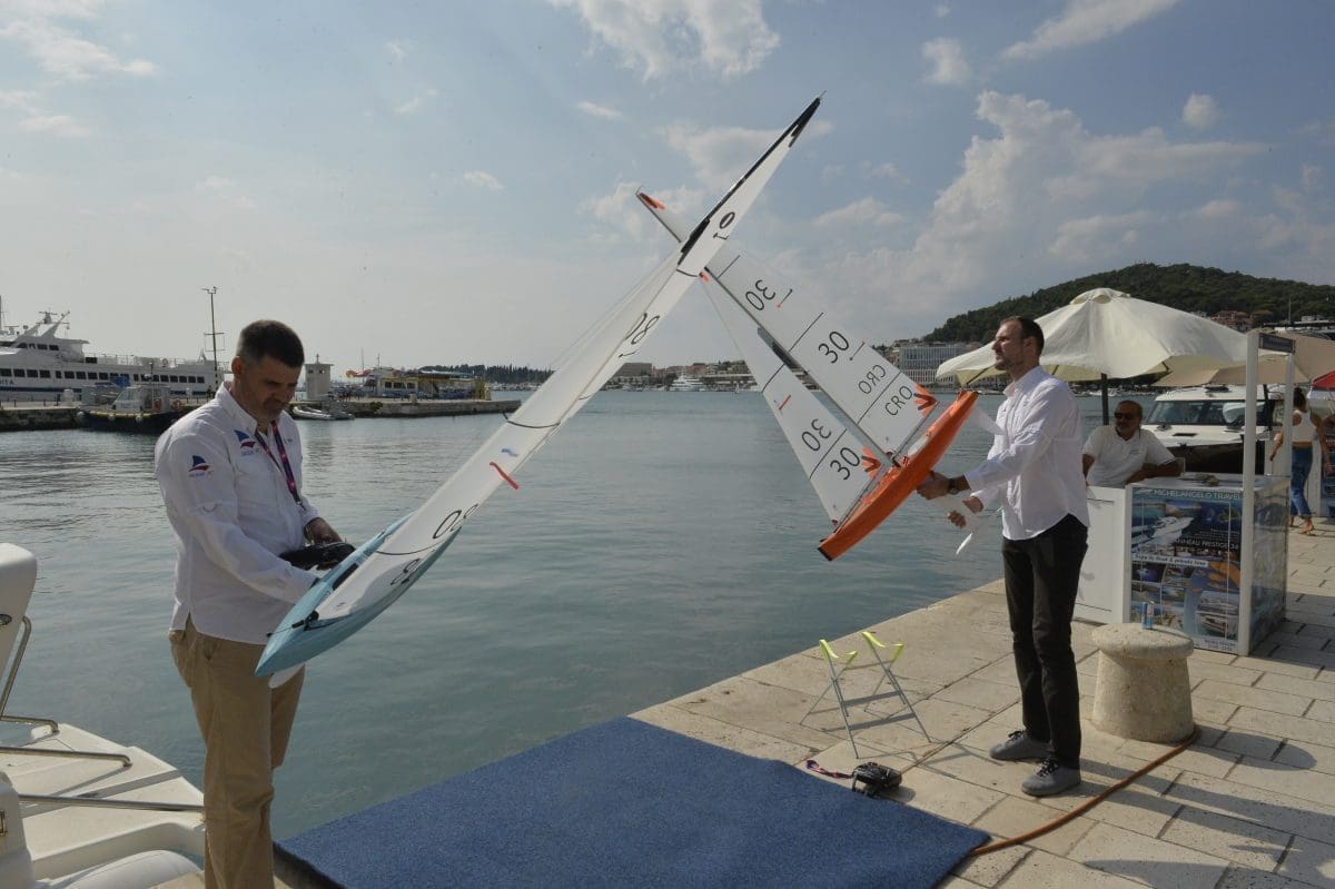 Sailboat RC showcase 4 K2 IOM