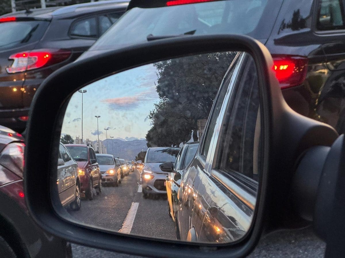 NESREĆA NA DALMATINI Nastala kolona duga dva kilometra