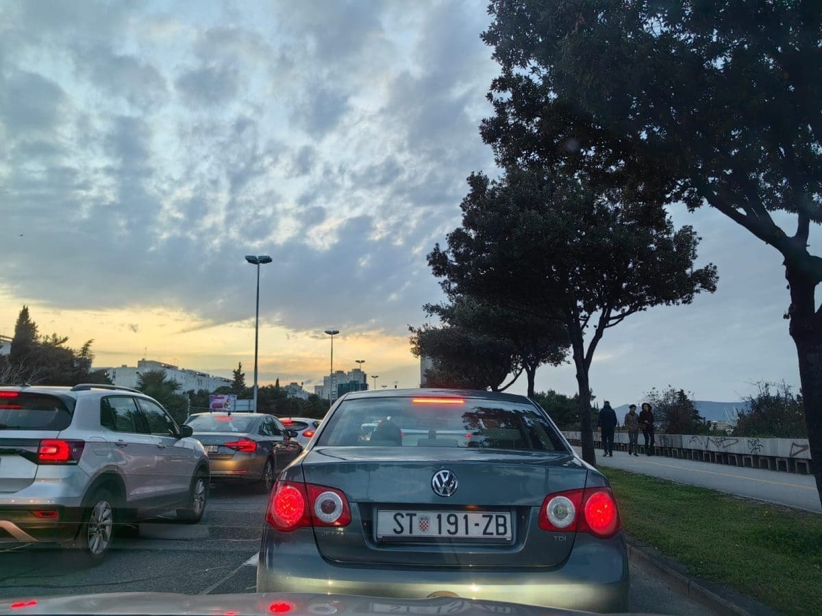 guzve kolone split  5 