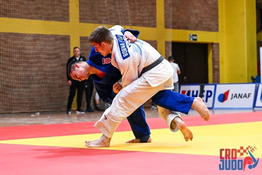 NA PUTU DO TRONA S ČETIRI POBJEDE Šibenčanin Filip postao seniorski prvak države u judu