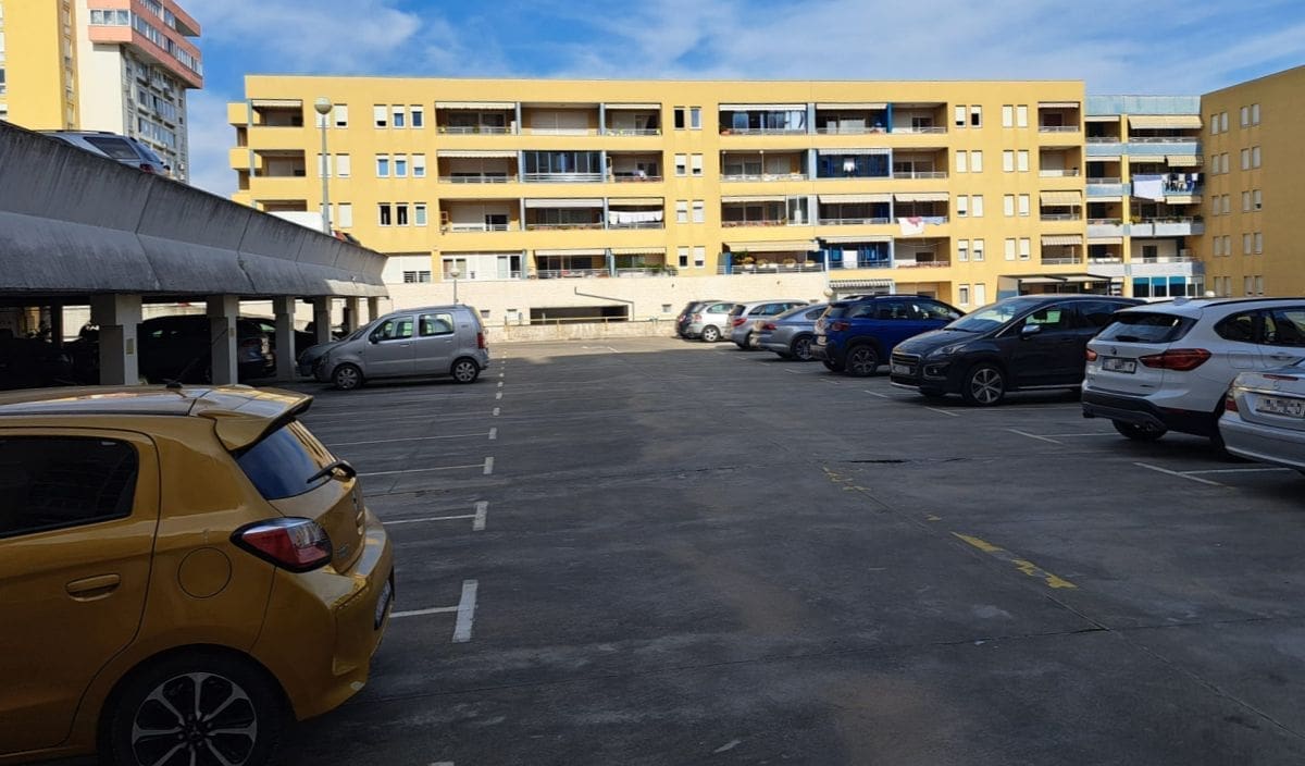 mertojak doverska garaza1