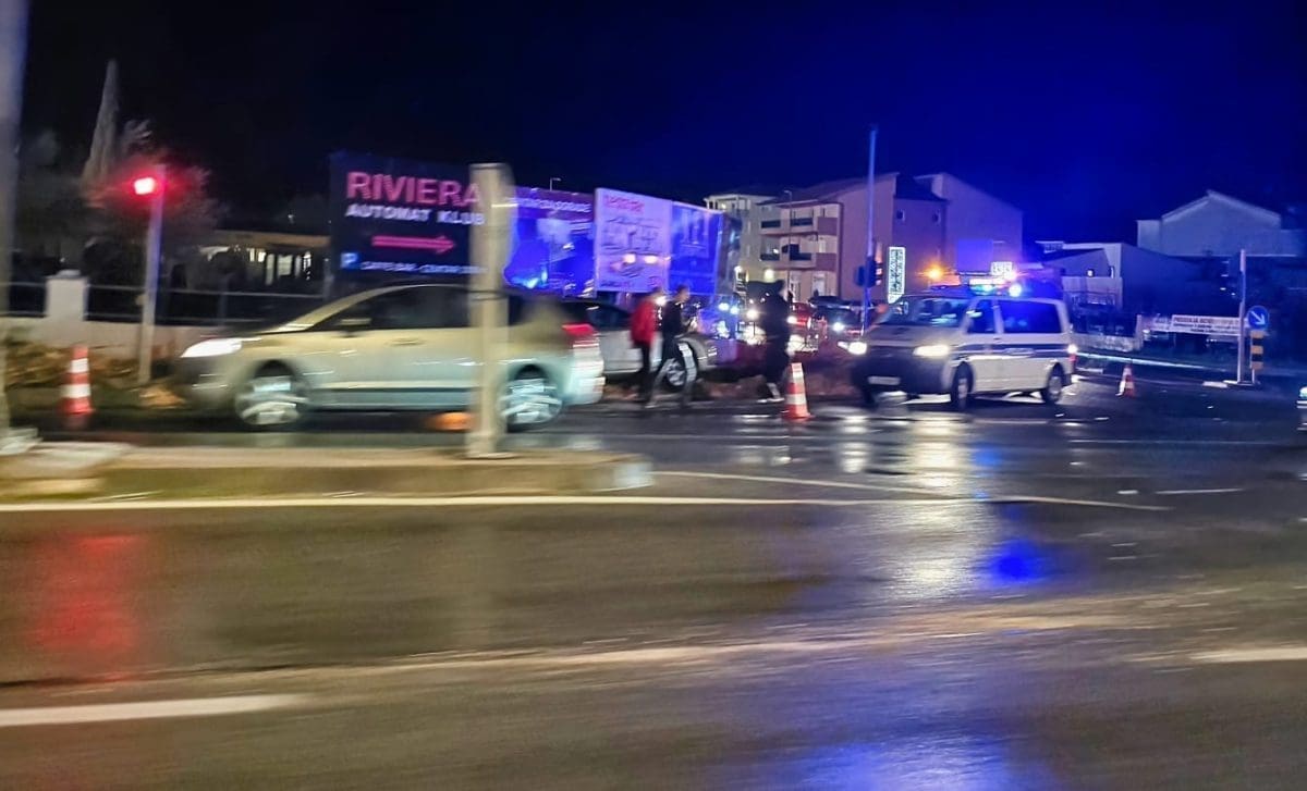 38ced540 7cb6 49ed bd86 740f34912e1e