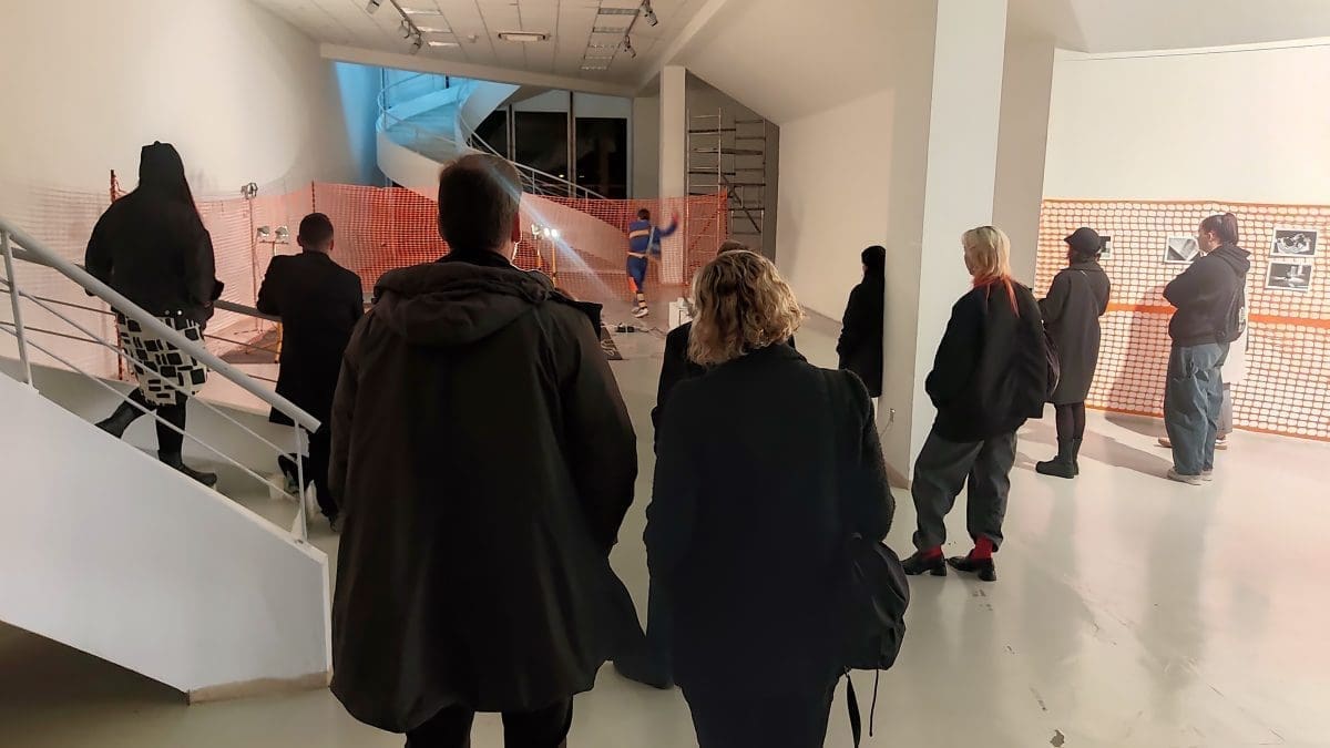 Izlo be u Galeriji MKC