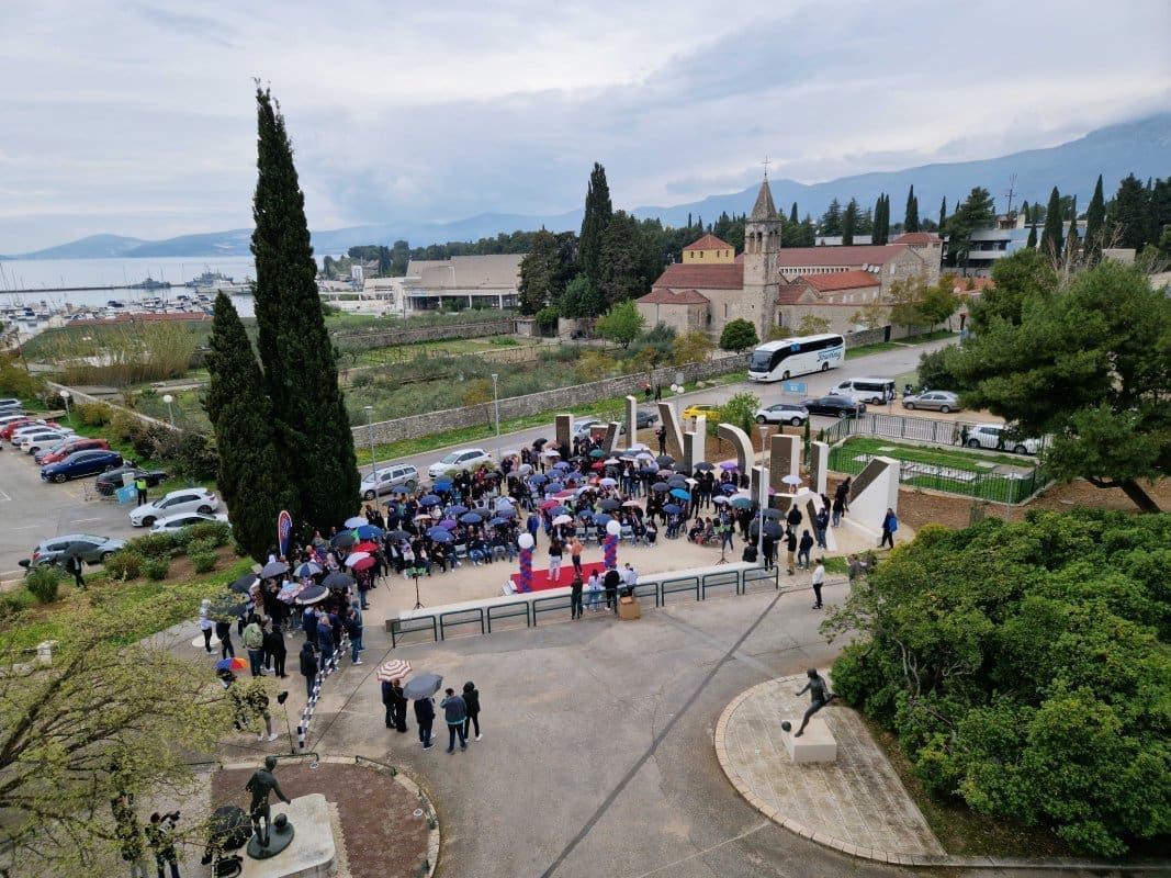 Hajdučki koktel emocija na svečanosti u parku 'Za sva vrimena'