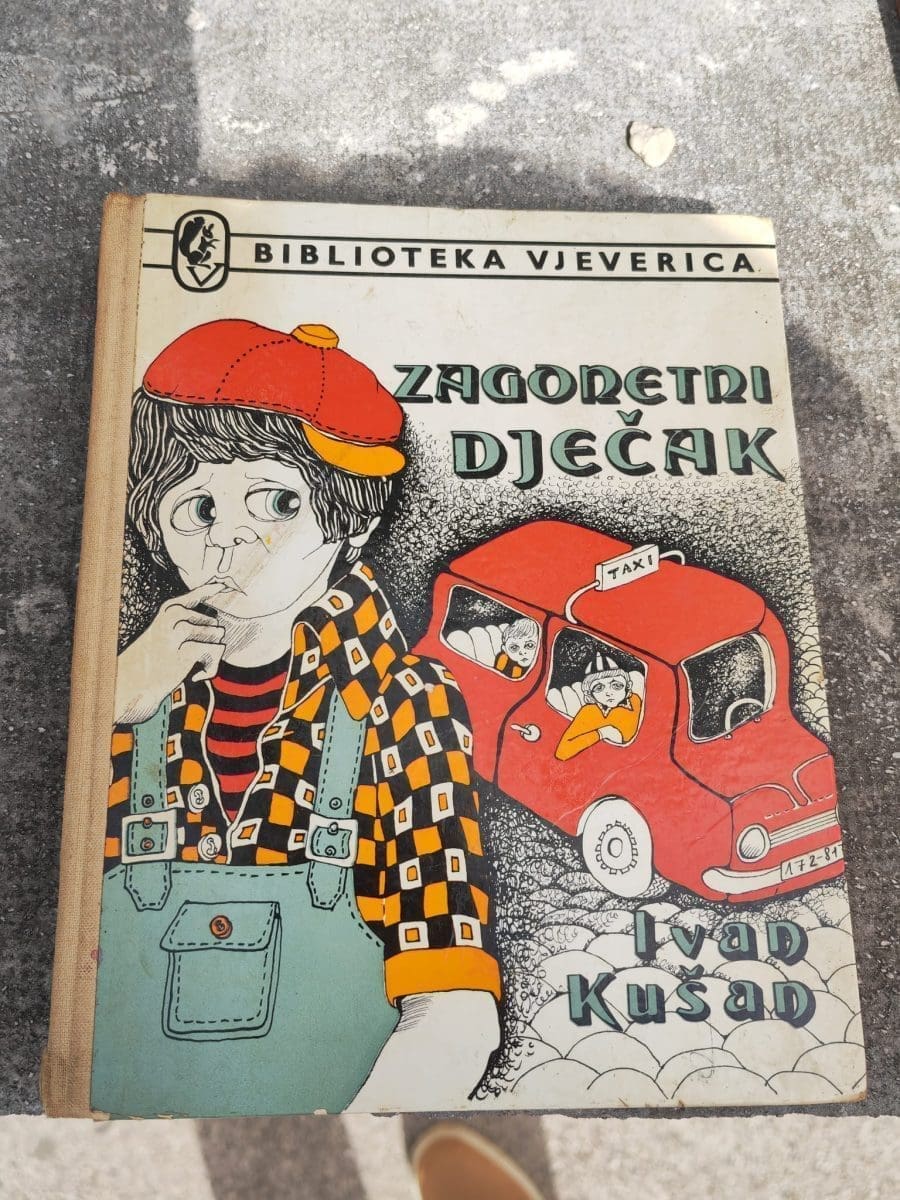 izlozba knjiga zvonimirova 5