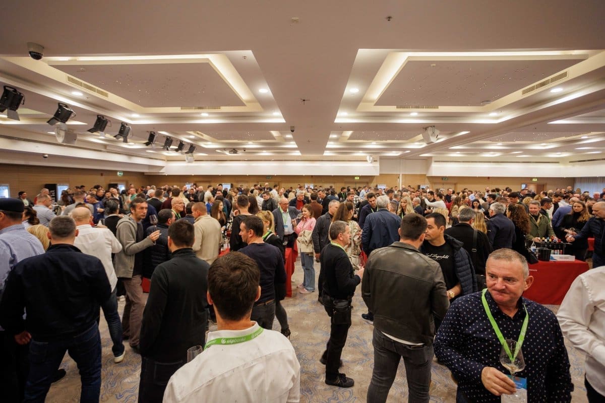 promenadni sajam u Hotelu Le Meridian Lav