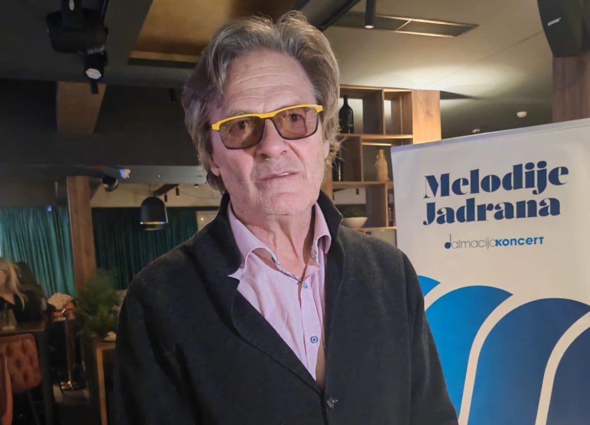 Tedi Spalato posjetio Melodije Jadrana u društvu 18 godina mlađe djevojke: "Uz nju se osjećam kao mladić"