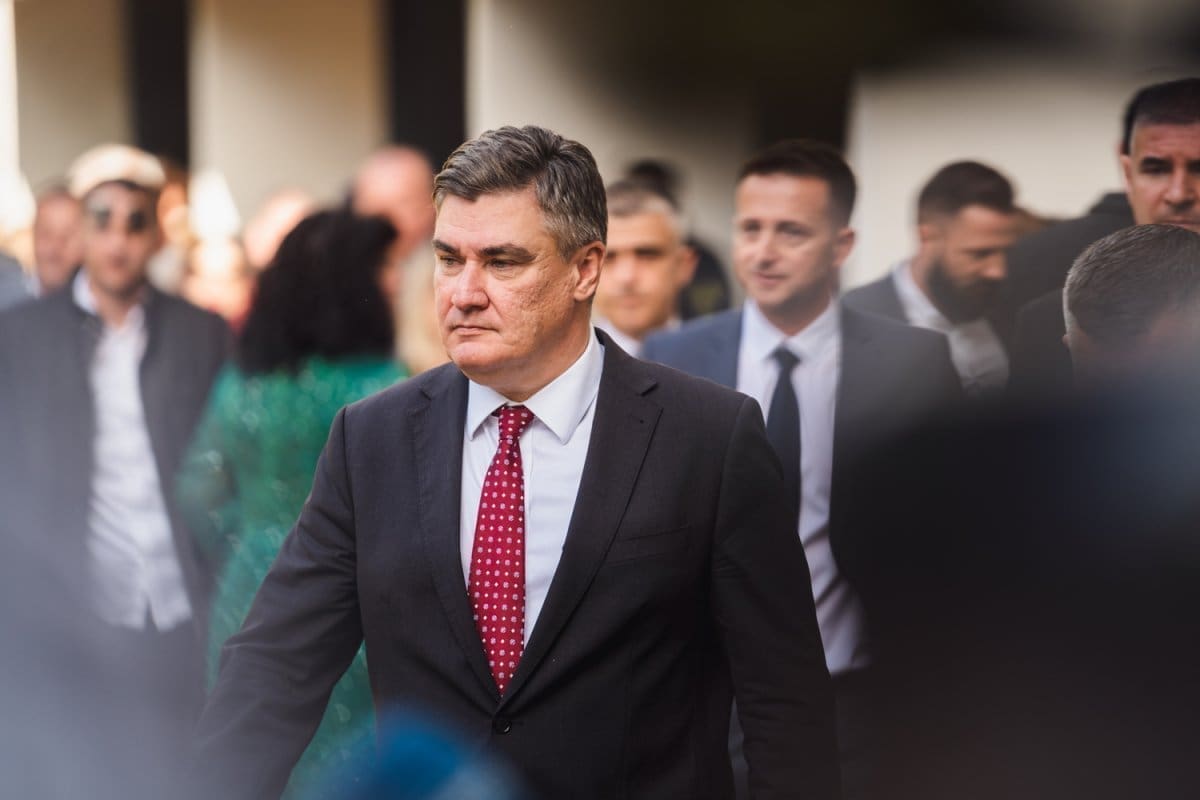 Oglasio se Zoran Milanović!