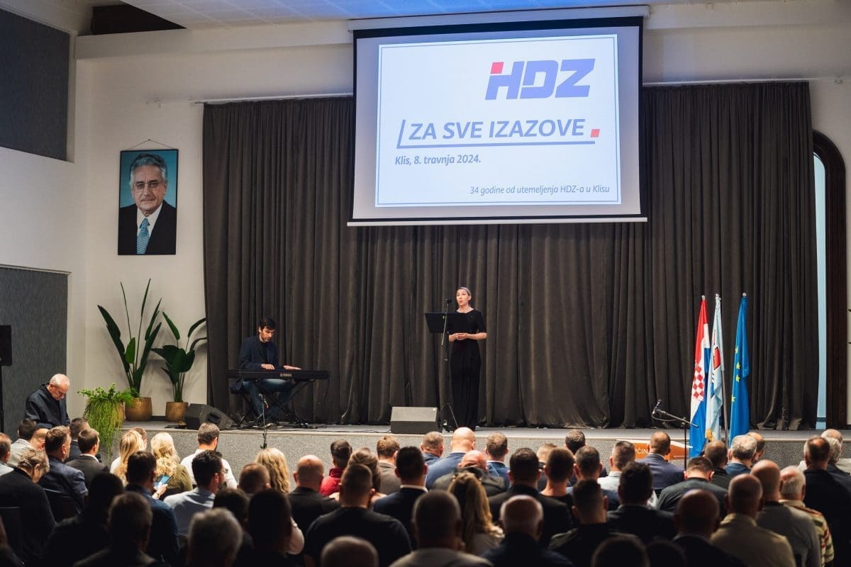 VELIKI SKUP HDZ-a U KLISU: "Mi živimo svaki dan ono što predstavljamo"