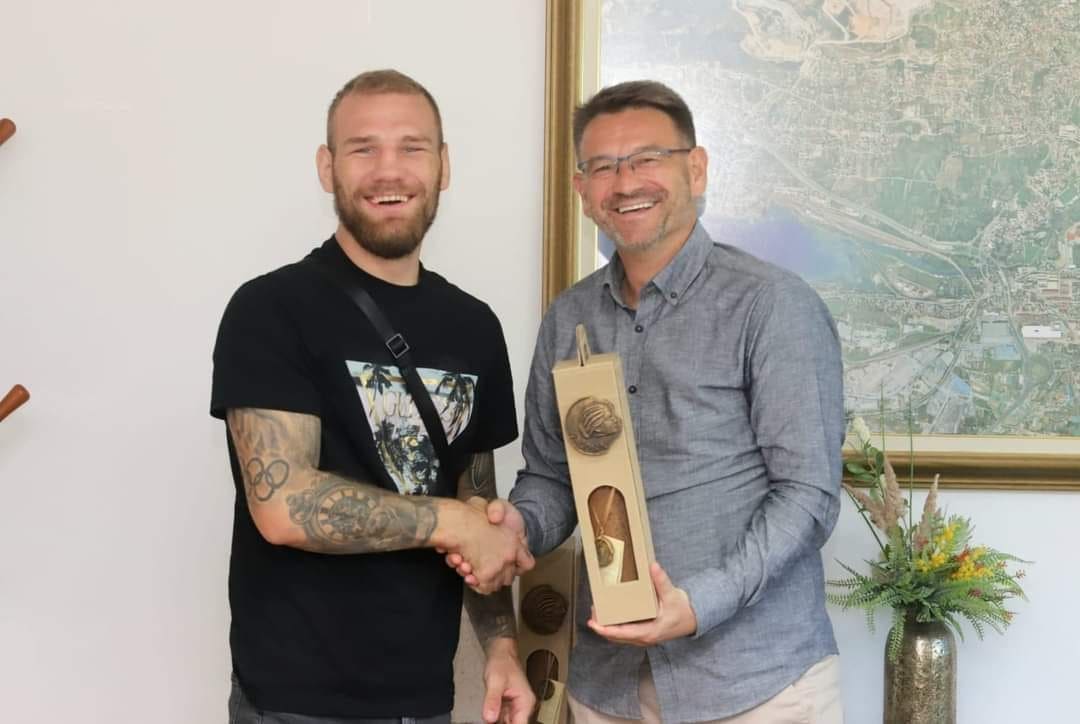 420469991 844751911026826 1416970164624369866 n