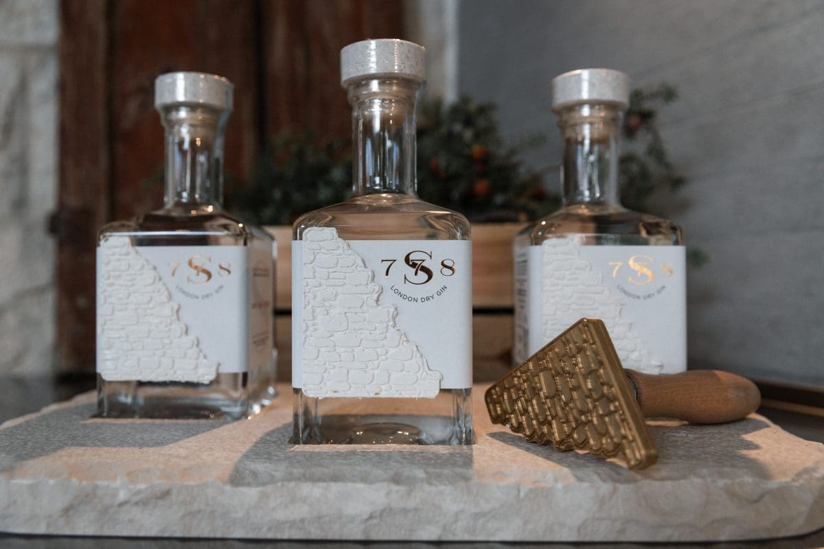 Iz destilerije s778 Heritage s otoka Brača, predstavljamo vam prvi brački gin, s778!