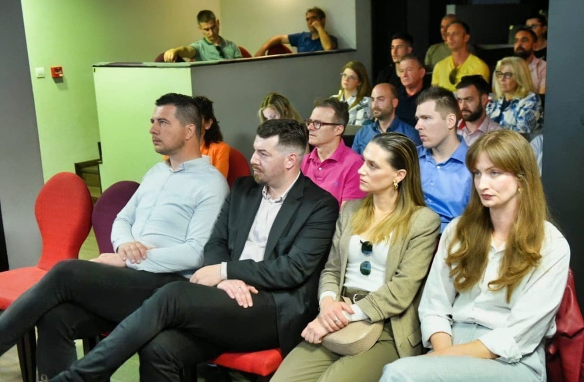 NEZAVISNA LISTA MLADIH U SOLINU: "Isti problemi vežu priobalje i Zagoru. Pričamo i o situaciji gdje imamo turizam, a nemamo kanalizaciju..."