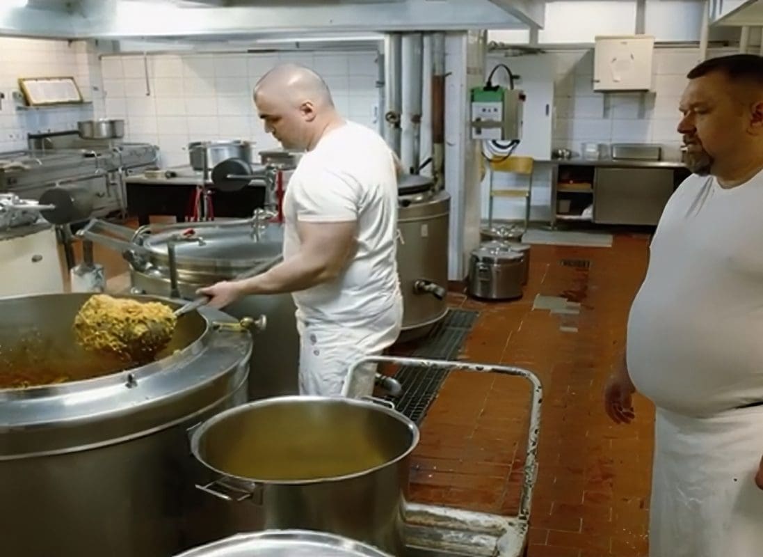 “PROCURIO” VIDEO IZ KAZNIONICE Ubojica Reksi se za koju godinu vraća na splitske ulice, provjerite je li “nabildan i seksi”