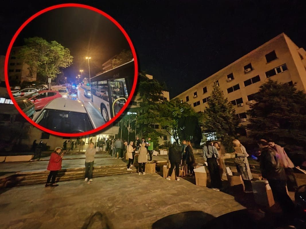 VELIKA GUŽVA NA OPĆINI Redovi zbog glasačkih kutija: Evo što smo snimili