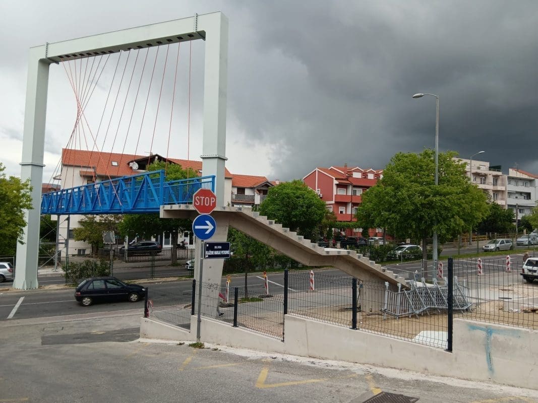 VELIKI DAN ZA MEJAŠE Vijećnici bojkotiraju svečanost otvorenja nathodnika. Smeta im što je onemogućen blagoslov svećenika