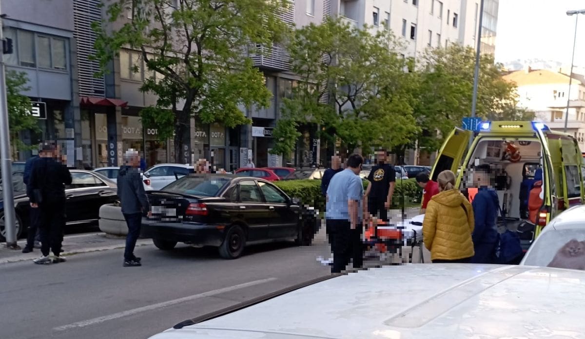 PROMETNA NESREĆA U SPLITU Auto udarilo pješakinju, odvezena u bolnicu