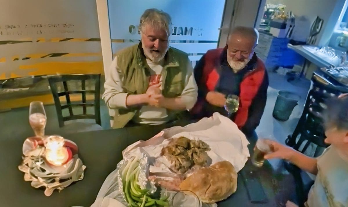 RIČARDU POSLUŽILI JANJETINU "Vidi blaga Božjega, pa zašto ljudi iz 'vakve države biže ća?"