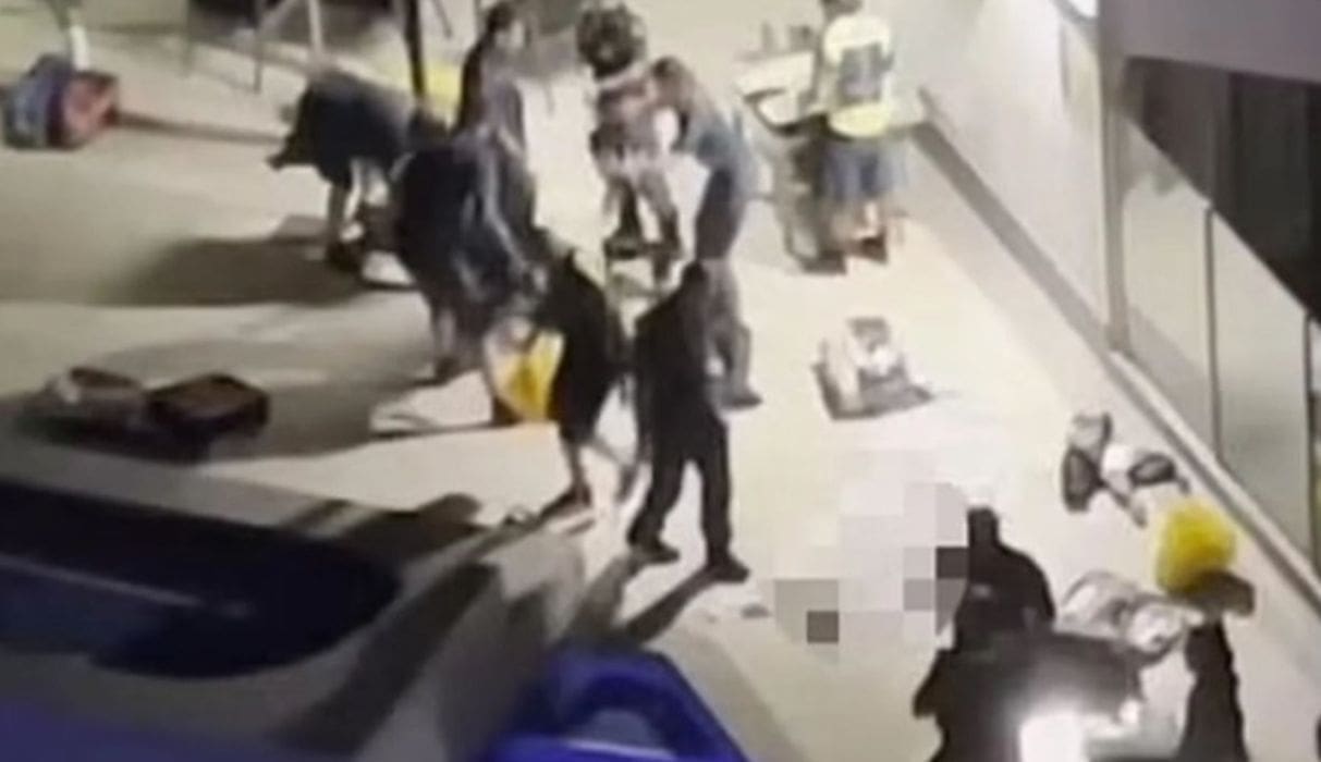 STRAŠNA TRAGEDIJA Otac i djed skočili u bazen kako bi spasili svoju djevojčicu, doživjeli srčani udar i preminuli