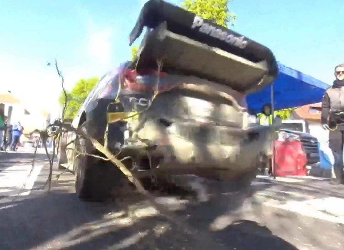 Kumrovec poguban za WRC zvijezde: Vodeći se zabio u stablo, automobil mu se "raspao"