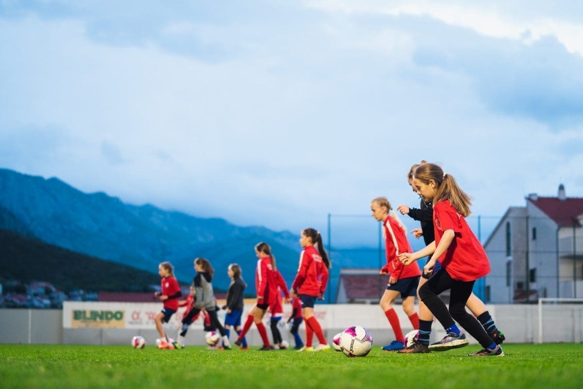 4 26 hnk mravince sloga 6