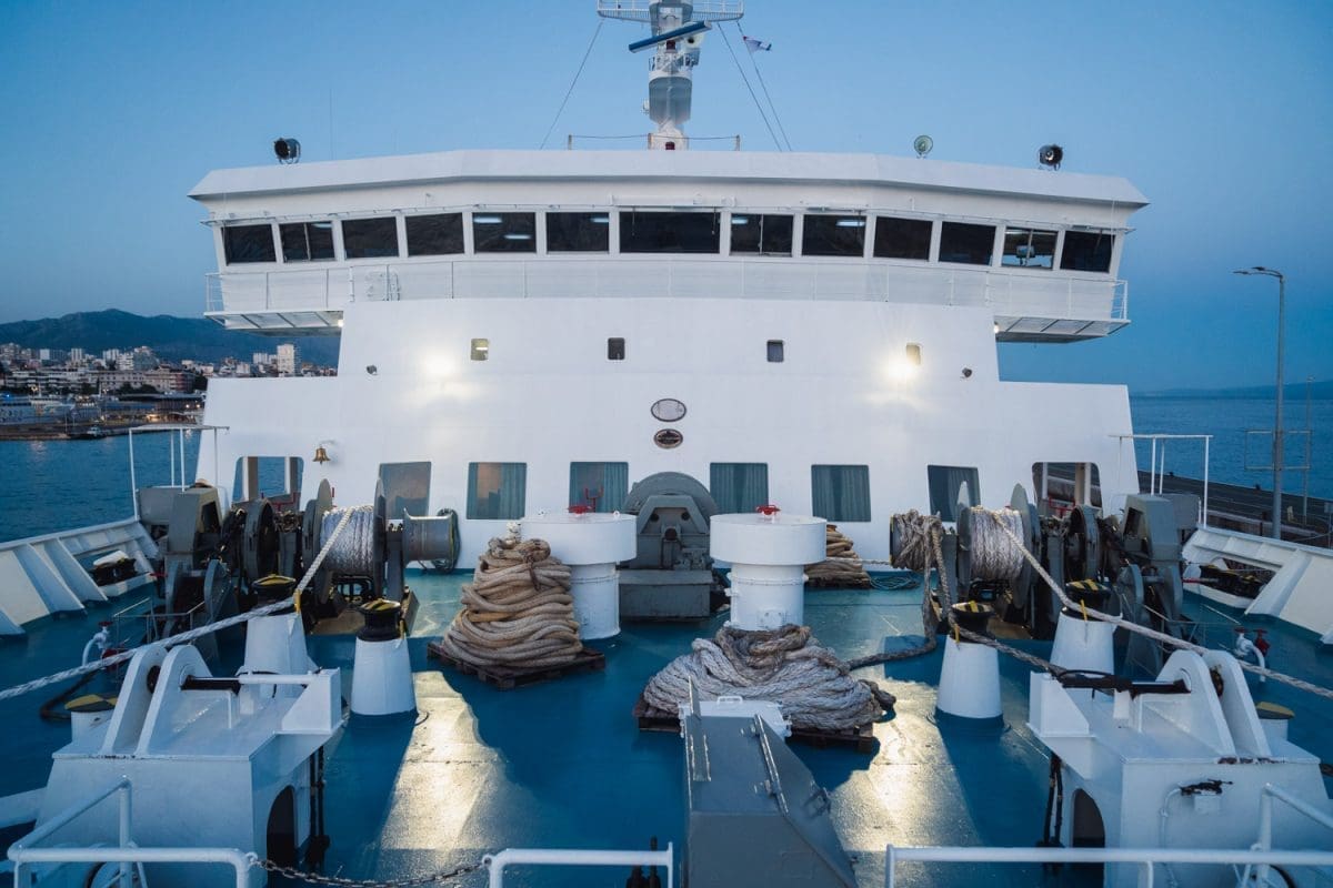 5 23 oliver druzenje glazbenika interijer most paluba 44