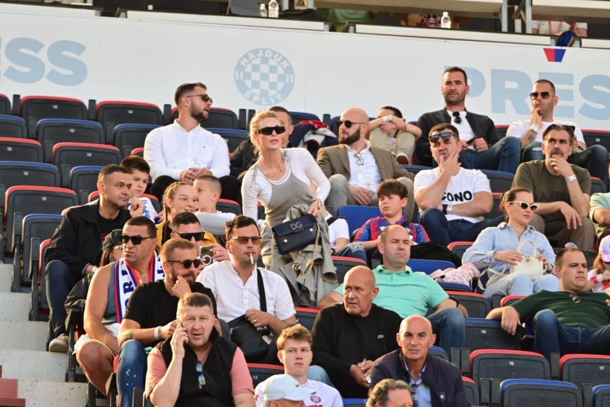 hajduk iris livaja  2 