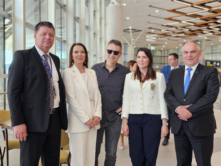 klavir zracna luka split 5 