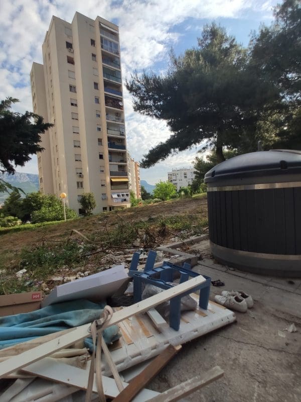 krupni otpad pujanke 1 