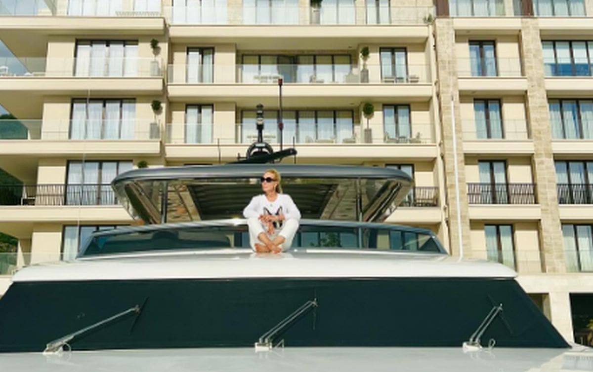 LEPA BRENA POHVALILA SE JAHTOM Pjevačica i bivši tenisač navodno su je platili šest milijuna eura