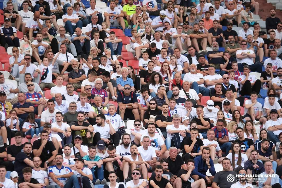 ČUVAJ SVOJU PRETPLATU, ČUVAJ SVOJE MISTO Iz HNK Hajduk uputili poruku pretplatnicima