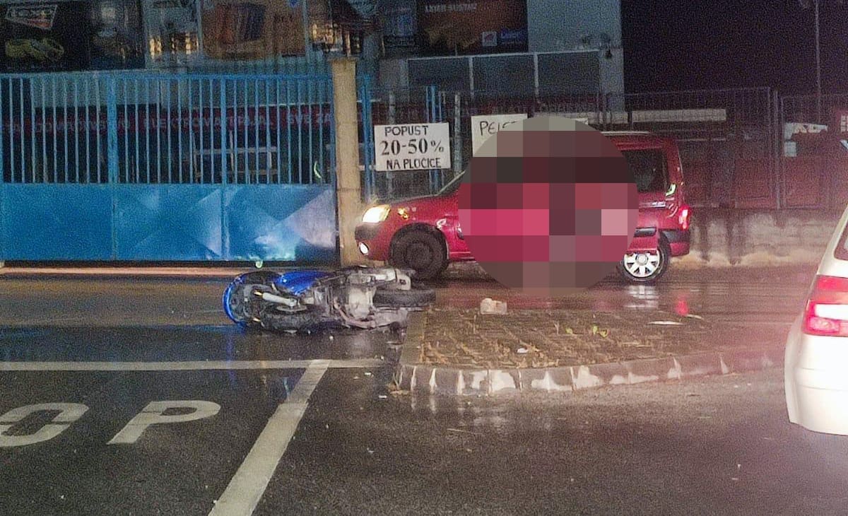 SUDAR KOD TROGIRA Malo kiše i eto ti problema: Oboren motociklist, dojurili policija i hitna