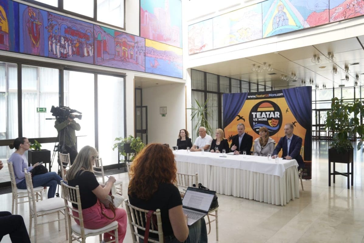 teatar na moru 2024 8 