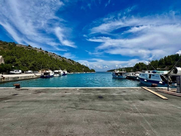 Velika novost za otočane. Nakon više desetljeća vraća se pomorski promet u jednoj luci