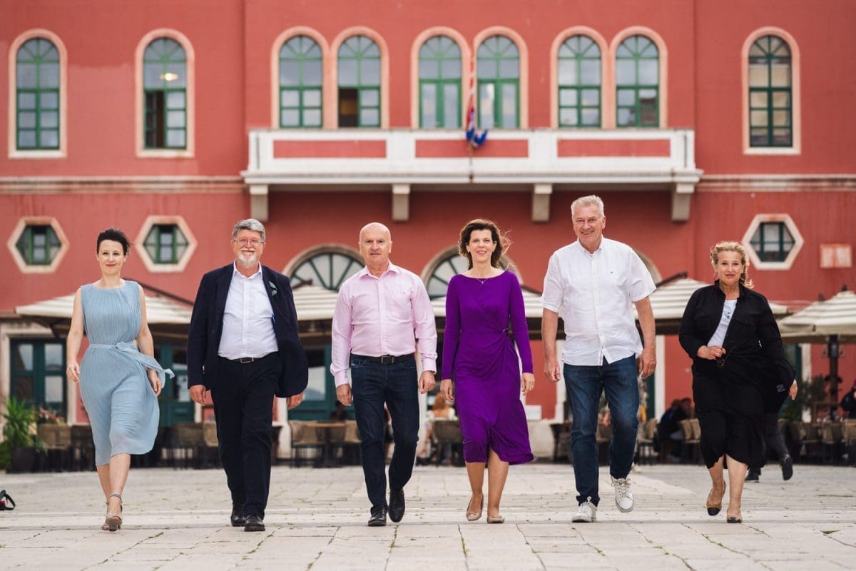 SDP-ovci IZ SPLITA POZVALI GRAĐANE DA IZAĐU NA IZBORE Fred Matić: "U Europi znaju da naši vladajući mafijaši imaju svoju državu"