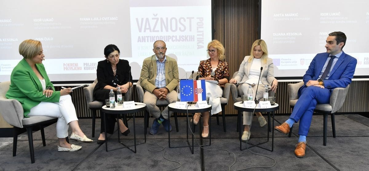 Okrugli stol u Splitu   prvi panel