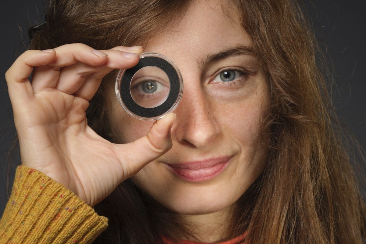 Zlatnik "Hum" oborio Guinnessov rekord za najmanju kovanicu na svijetu