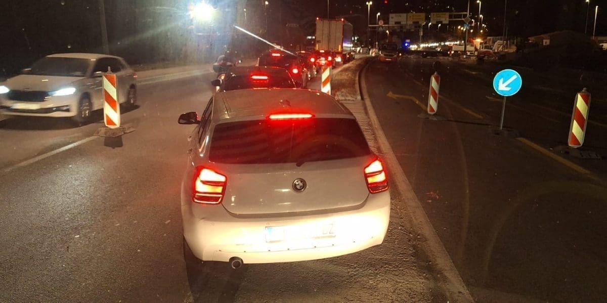 Je li se ovo ikada dogodilo? Gužve na izlazu iz Splita usred noći