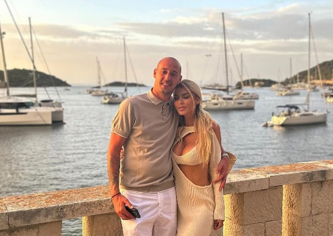 Nogometaš izjavio da je Dalmacija srpsko mjesto, pokojna baka na to mu je jednostavno rekla: "J***** ga Krajina", a sada ljetuje na Visu