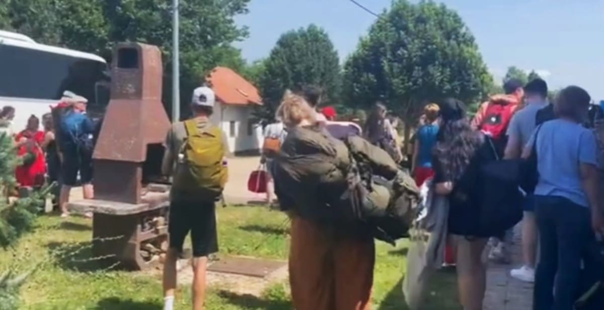 Vlak za Split se pokvario u podne, putnici satima na zvizdanu čekali bus