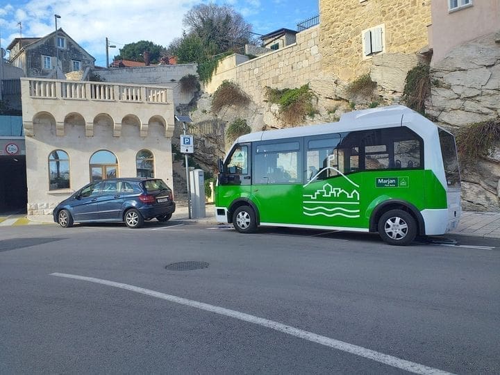 Tko bi svima ugodio: Besplatan autobus do Marjana ide tri puta dnevno, ali neki nisu zadovoljni