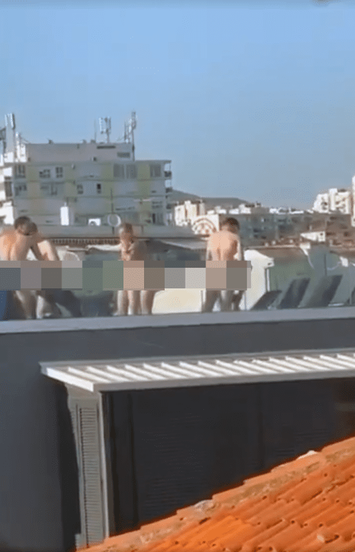 goli muskarci zgrada krov 4 